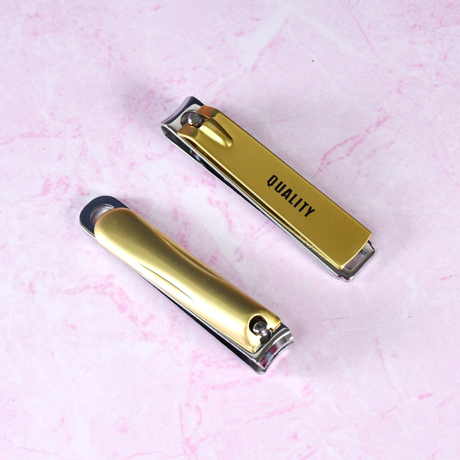 Stainless Steel Folding Portable Large Nail Clippers with Nail File (1 Pc / Mix Design) Stainless Steel Folding Portable Large Nail Clippers with Nail File (1 Pc / Mix Design)